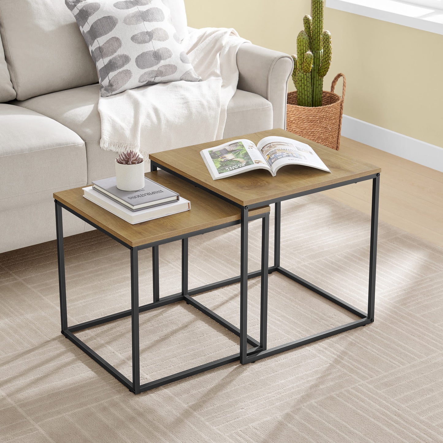 2er Set Couchtische quadratisch – moderner Wohnzimmertisch mit Metallgestell