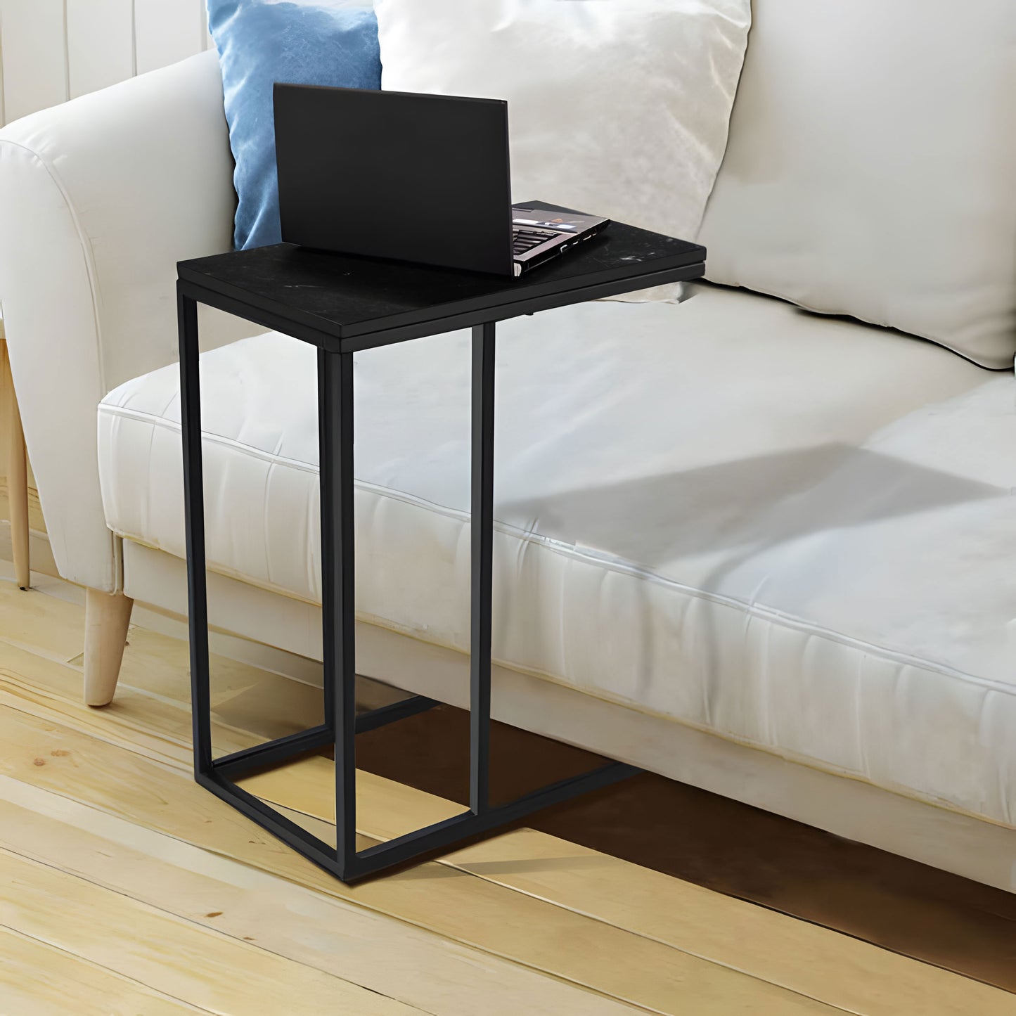 Beistelltisch C-Form für Laptop und Sofa – moderner Sofatisch