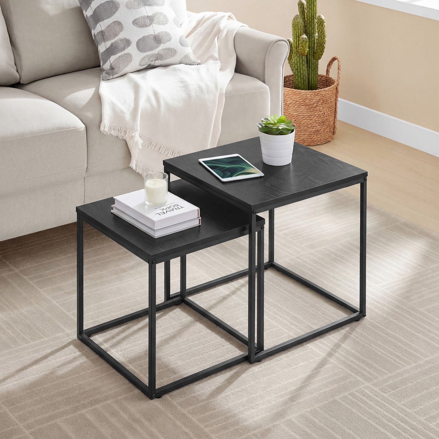 2er Set Couchtische quadratisch – moderner Wohnzimmertisch mit Metallgestell