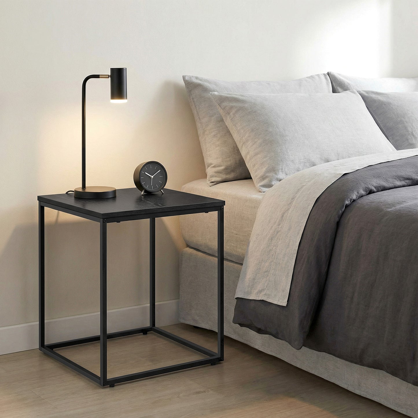2er Set Couchtische quadratisch – moderner Wohnzimmertisch mit Metallgestell